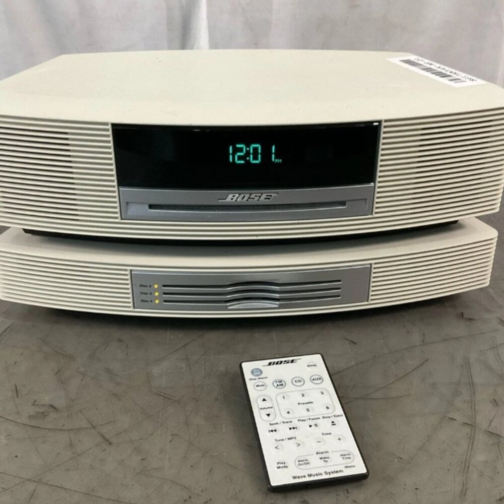 Bose multi cd player white with remote control
